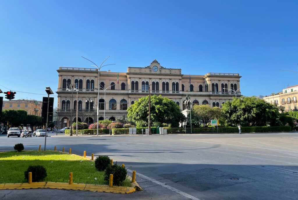 Genio Express: Il Nuovo Treno Veloce da Palermo Centrale all'aeroporto Punta Raisi 