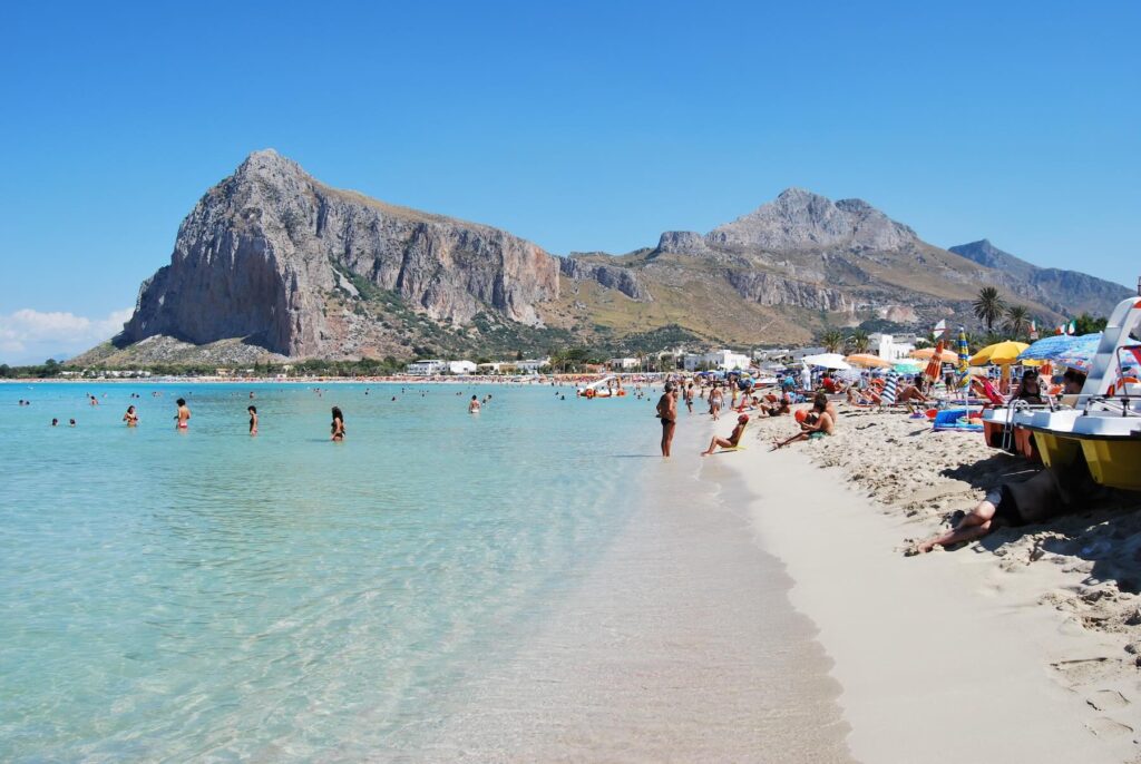 La spiaggia cittadina di San Vito Lo Capo